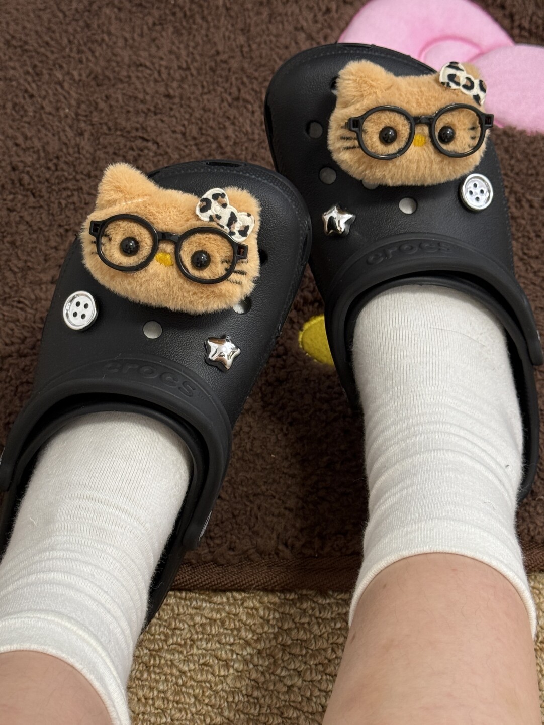 HK Glasses Shoe Charm Set - DIY Decor for Crocs & Clogs 01250701