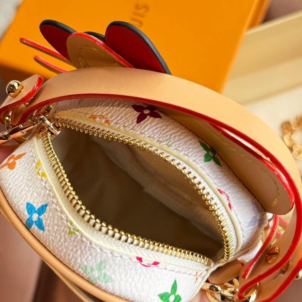 HK Mini Designer-Inspired Handbag, Cute Kitty Bag with Red Bow, Stylish and Compact for Daily Use 01260410