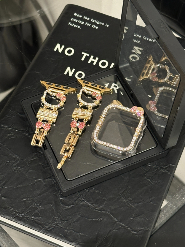 HK Crystal Accent Metal Band for Apple Watch - Bling Kitty Design, Compatible with Series 1-Ultra (38-49mm) 02250407