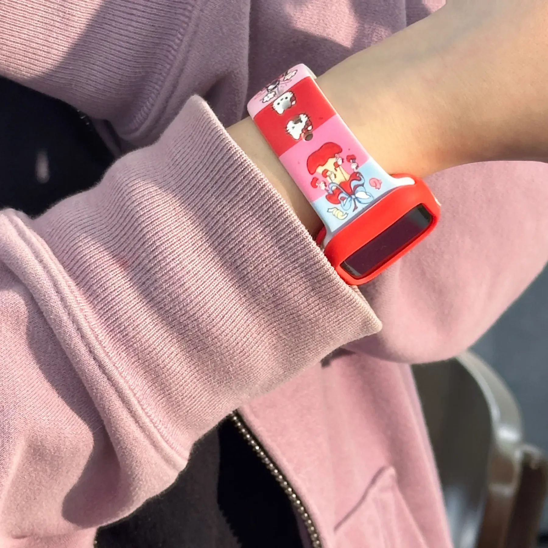 Cute HK Cartoon Silicone Color-Block Band & Case Set for Apple Watch - Durable Kawaii Accessory 02250306