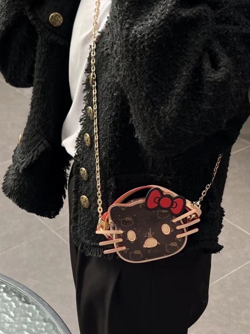  Hello Kitty Mini Purse Bag - Cute and Compact BB1258