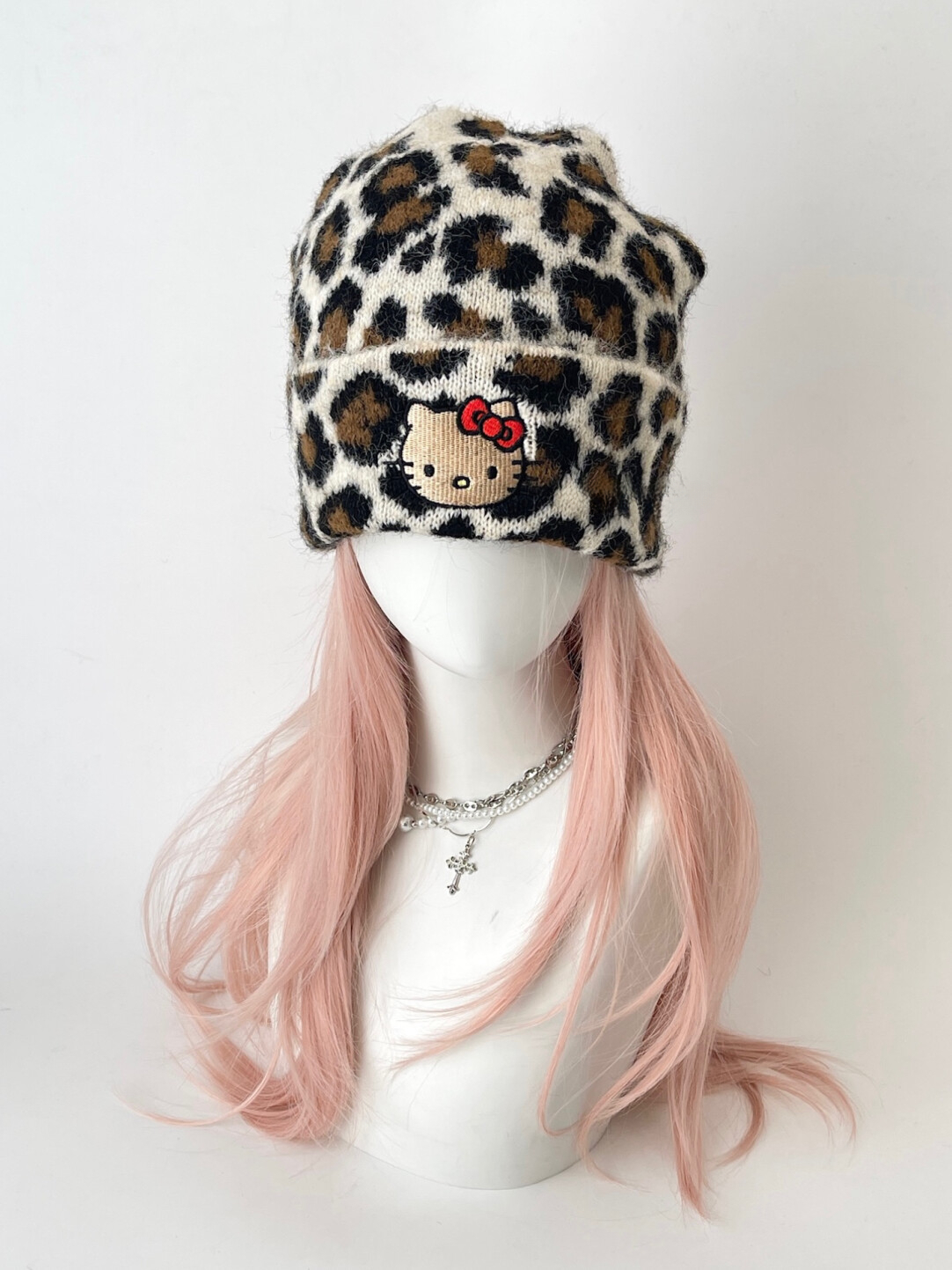 HK Leopard Knit Beanie for Women, Cute Warm Winter Hat, Elastic Cozy Skull Cap, Fashionable Knitted Headwear for Cold Weather 01250923