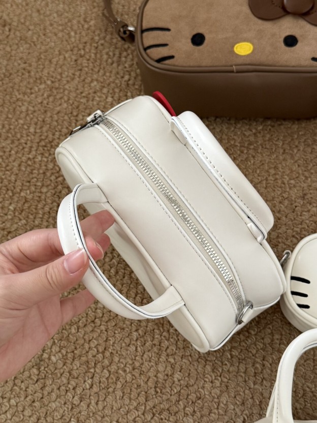 HK White Boston Bag, Cute Cartoon Shoulder Handbag, Small Crossbody Purse for Women, Kawaii Travel Tote with Mini Option 01251008