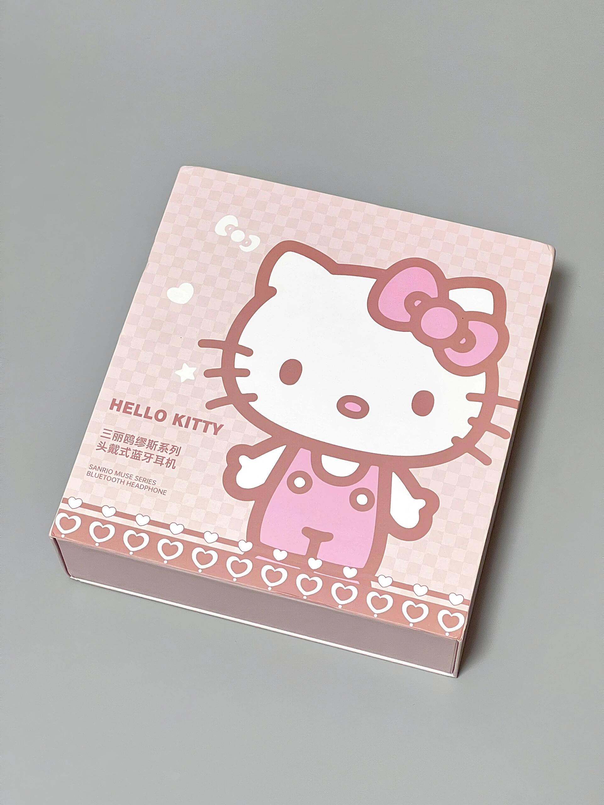 Sanrio Character Over-Ear Bluetooth Wireless Headphones - Cute & High-Quality Sound EJ1134
