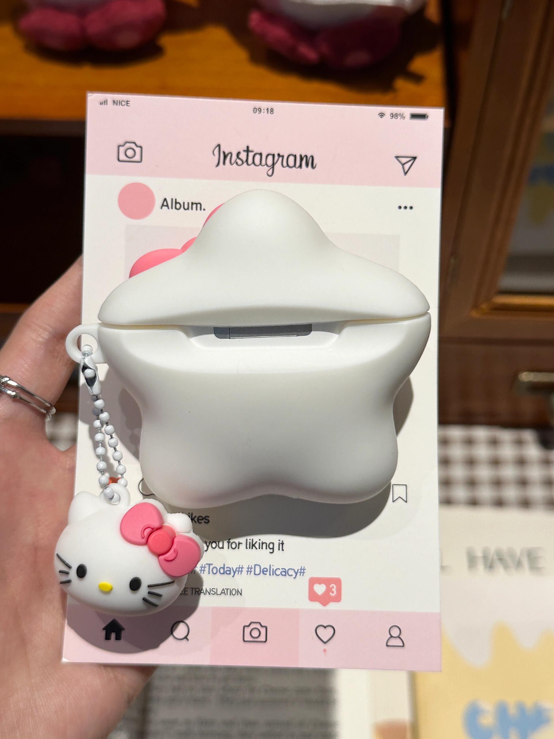 Hello Kitty Kawaii Starry AirPods Case