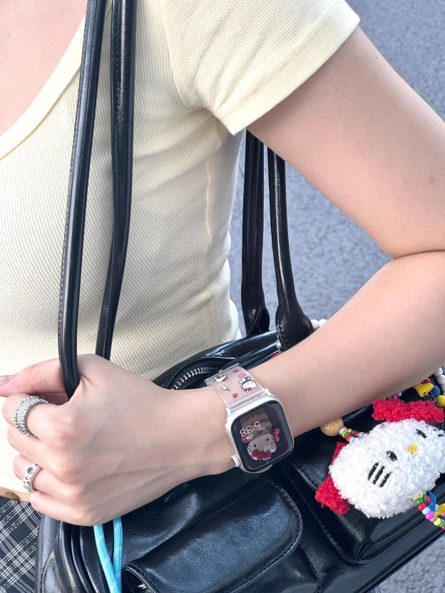 HK Apple Watch Transparent Matte Silicone Band