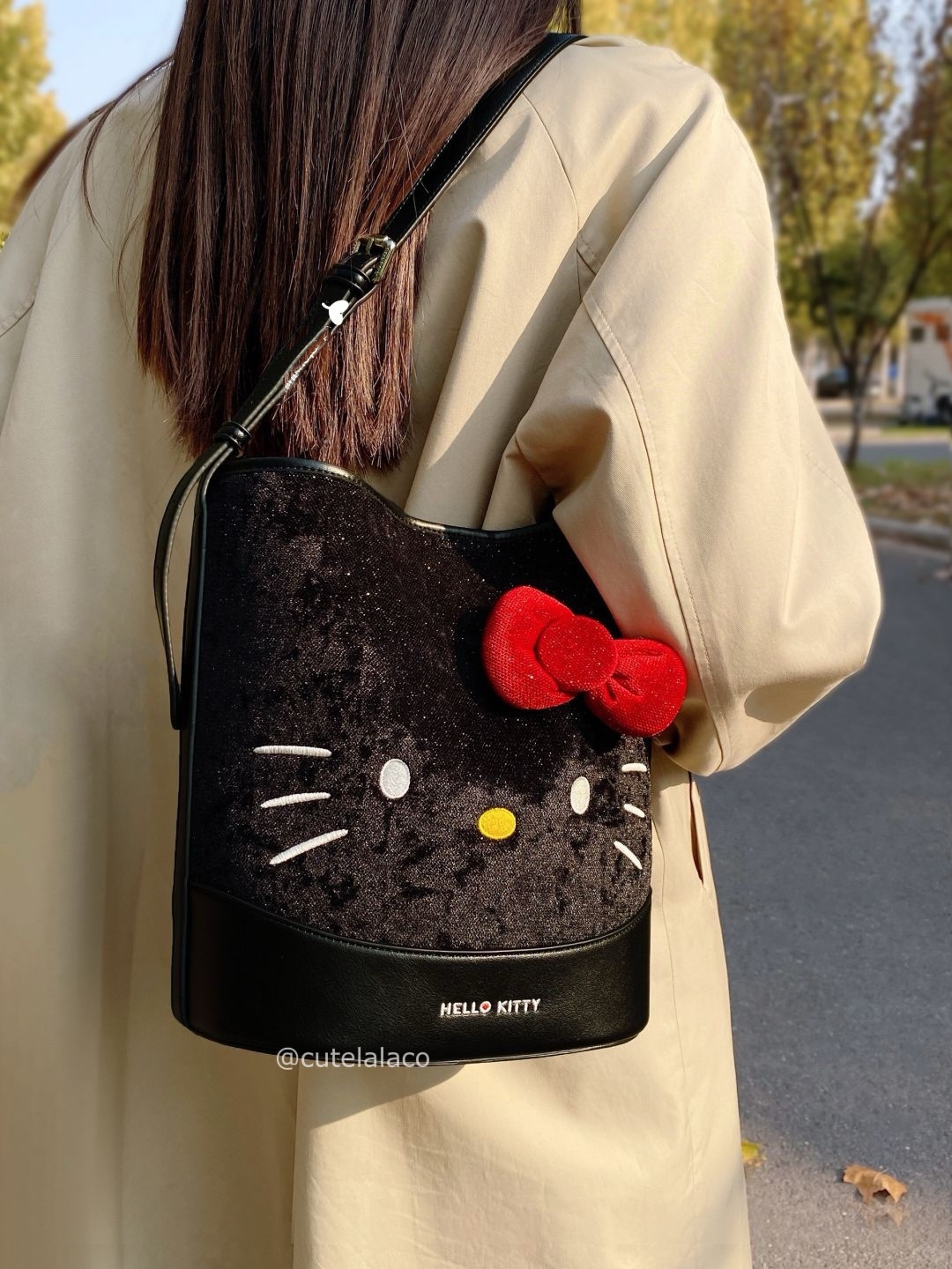(Pre-Order) HK Big Face Cat Head Black Tote Bag