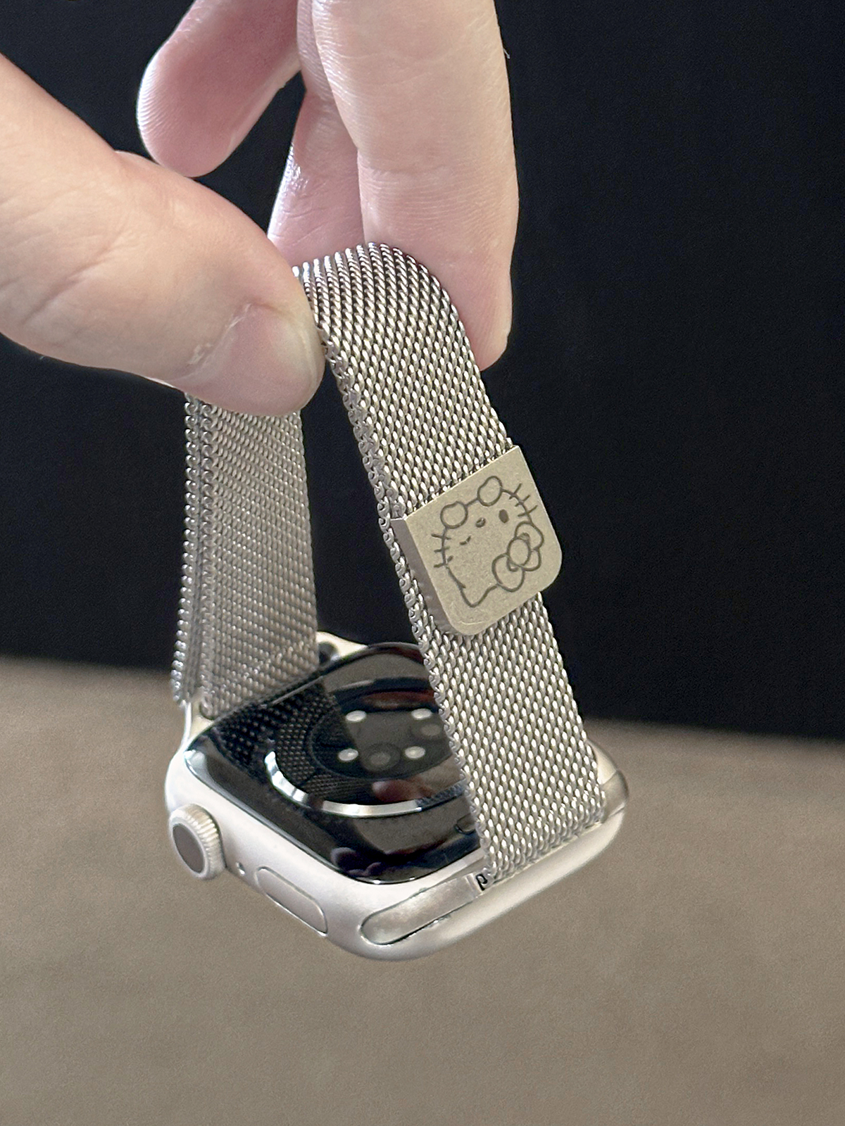 HK Milanese Stainless Steel Watch Band, Slim Breathable Metal Strap for Apple Watch, Adjustable Wristband Women