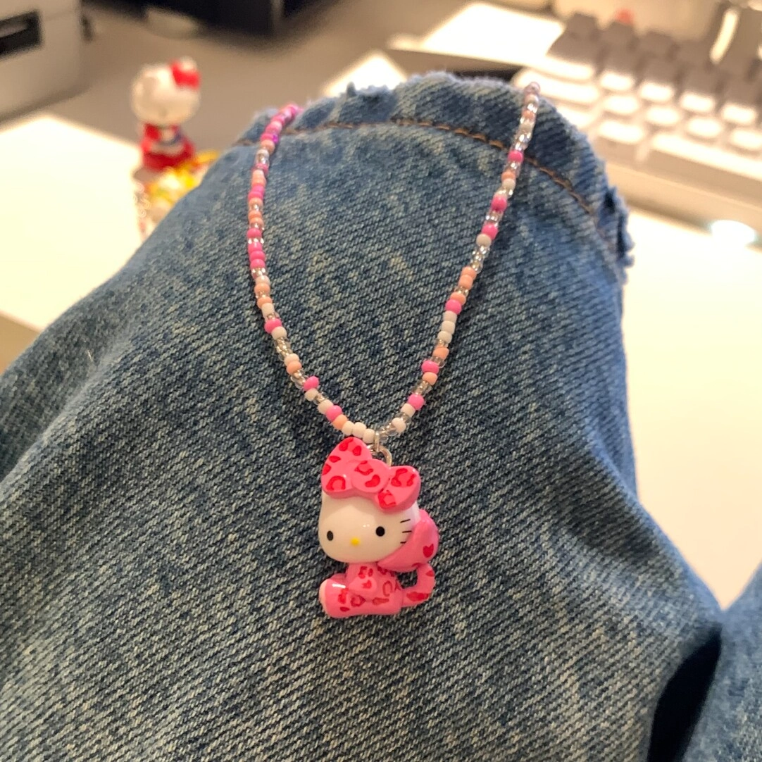 Adjustable HK Beaded Necklace – 40-46cm Length, Artisan Crafted with Unique Character Details 04250211