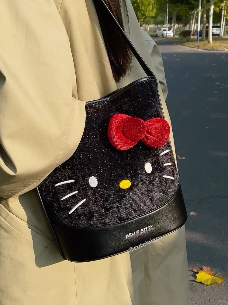 (Pre-Order) HK Big Face Cat Head Black Tote Bag