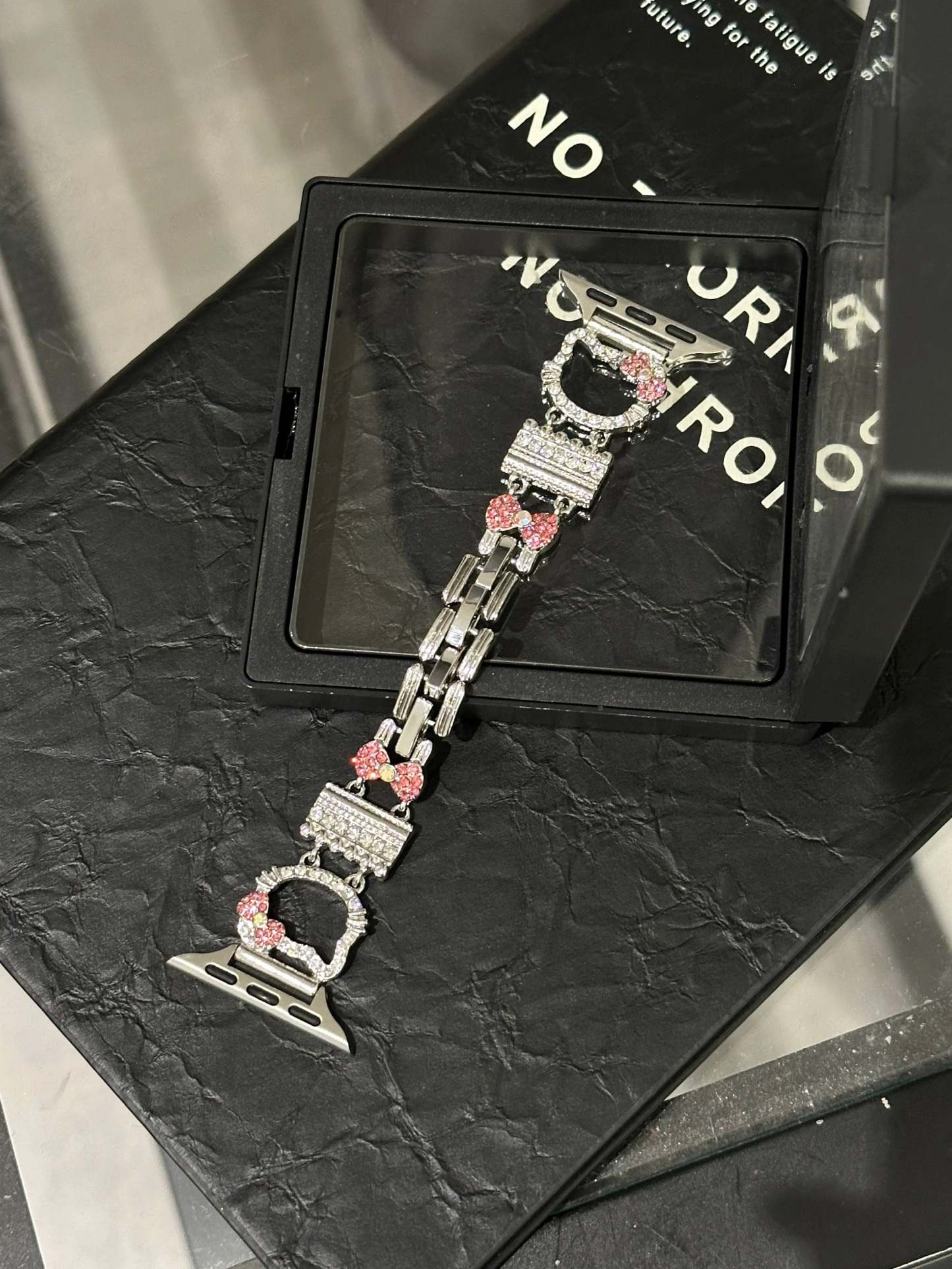 HK Apple Watch Band Bling Diamond Jewelry Metal Strap with Crystal Tempered Glass Screen Protector Case-cutelalaco