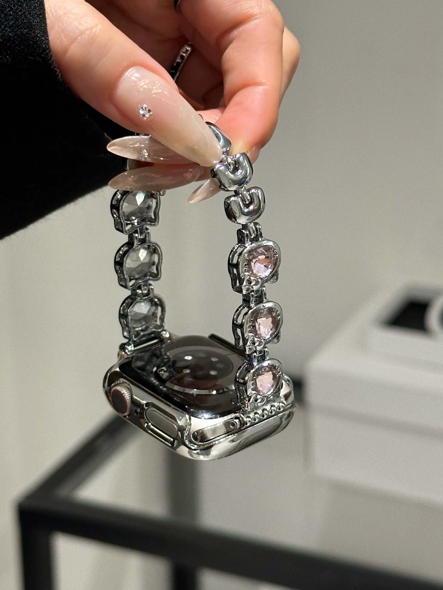 HK Apple Watch Band Diamond Jewelry Metal Strap Bands with Crystal Tempered Glass Screen Protector Case Round Shiny Bracelet Wristband for iWatch Series-cutelalaco