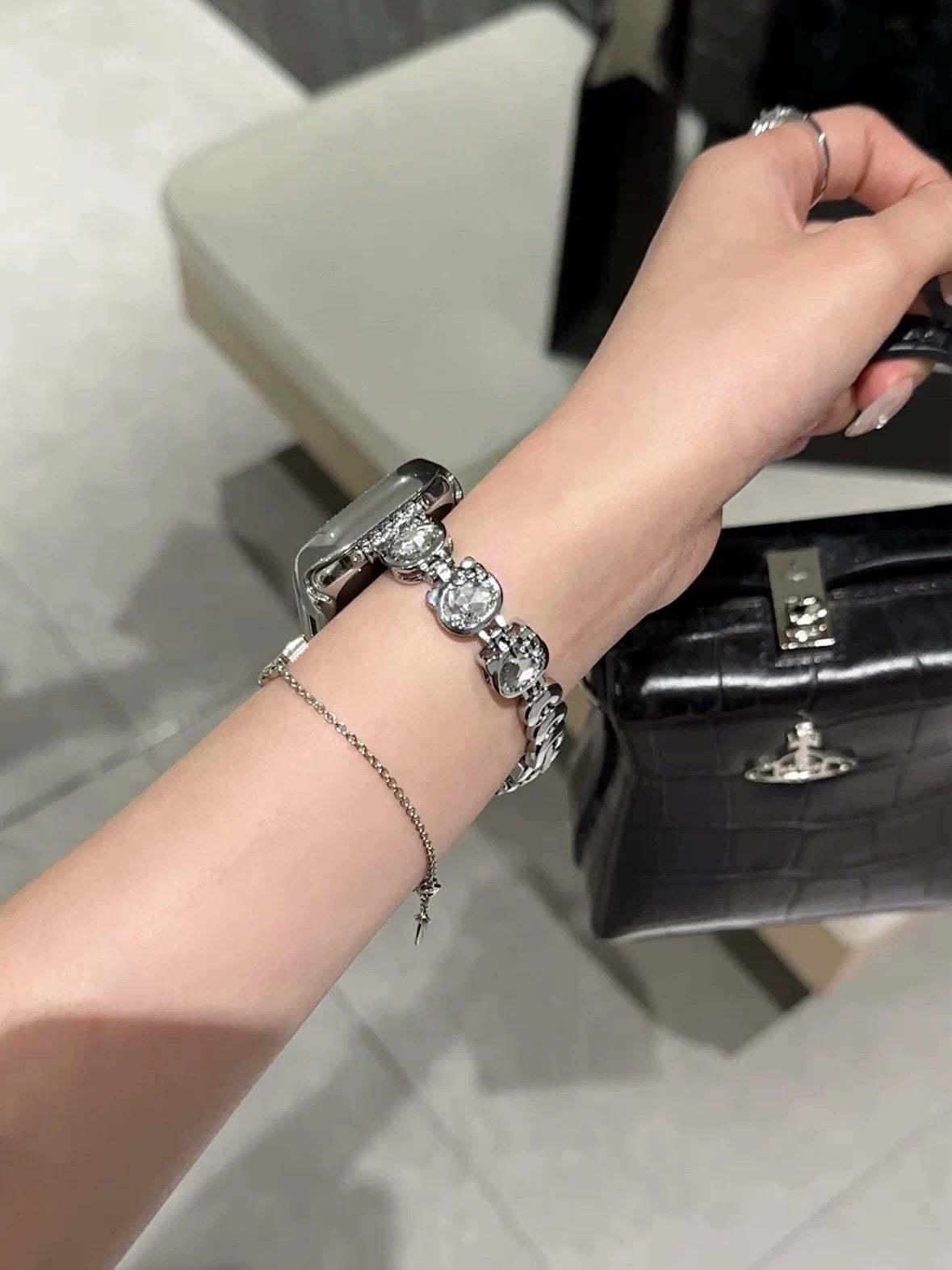 HK Apple Watch Band Diamond Jewelry Metal Strap Bands with Crystal Tempered Glass Screen Protector Case Round Shiny Bracelet Wristband for iWatch Series-cutelalaco