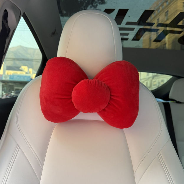 HK Red Bow Car Seat Accessories Set, Plush Seatbelt Shoulder Pad & Headrest Pillow, Cute Auto Interior Decor 03260129