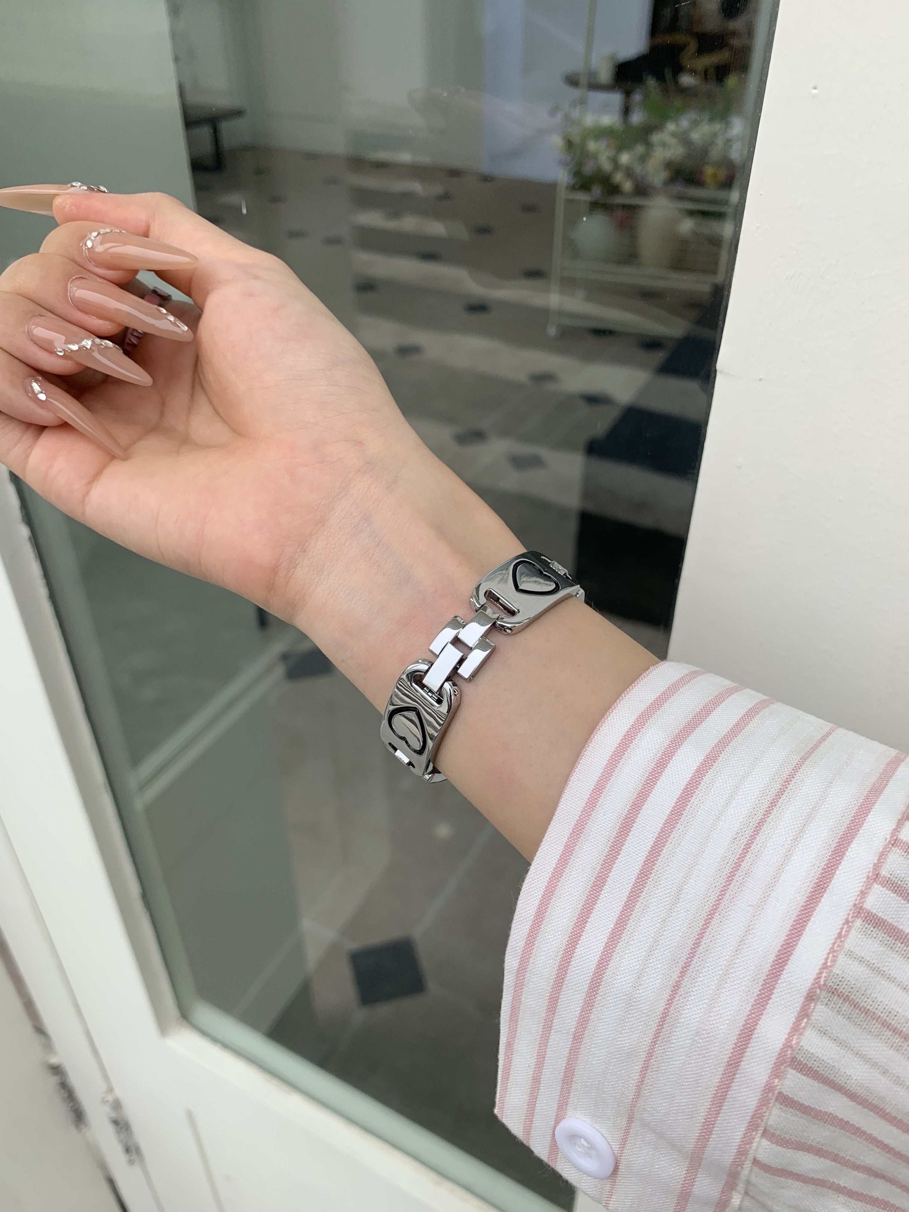 HK Apple Watch Band Jewelry Metal Strap Bands  for iWatch Series
