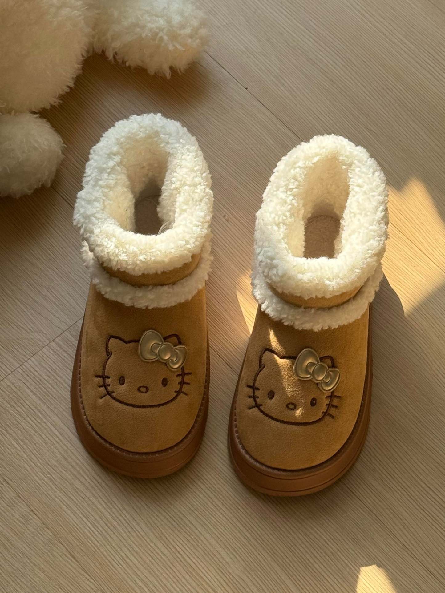 HK Cute Pompon Lace Up Fur Winter Snow Boots Fluffy Boots Shoes