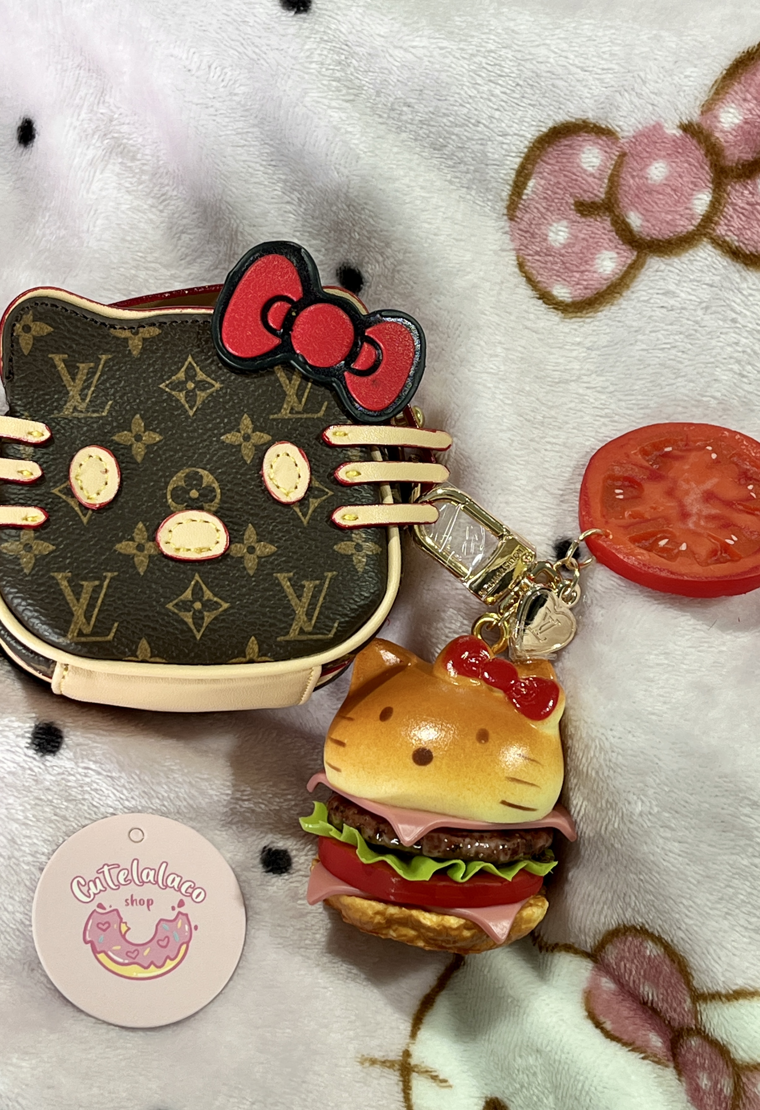 HK Mini Designer-Inspired Cartoon Cat Burger Bag Charm with Tomato Slice Pendant Use 01260720
