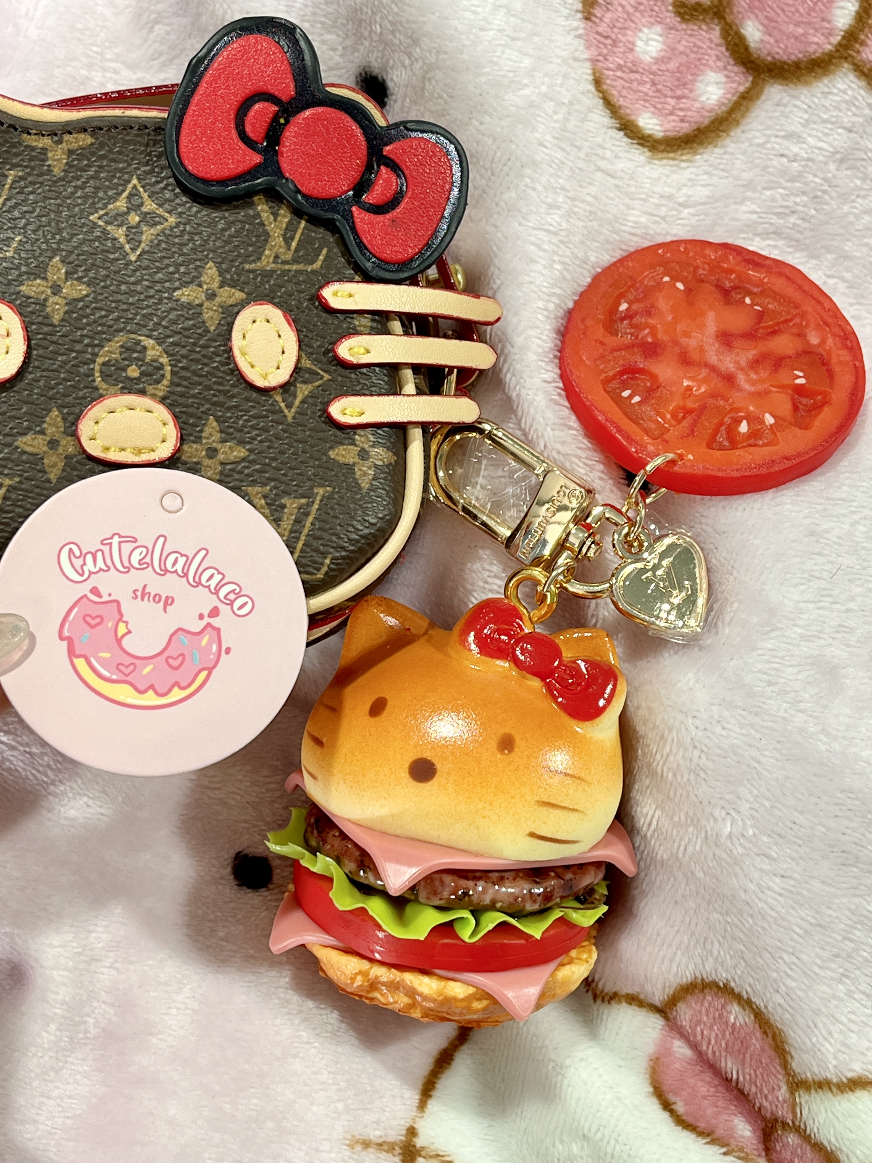 HK Mini Designer-Inspired Cartoon Cat Burger Bag Charm with Tomato Slice Pendant Use 01260720