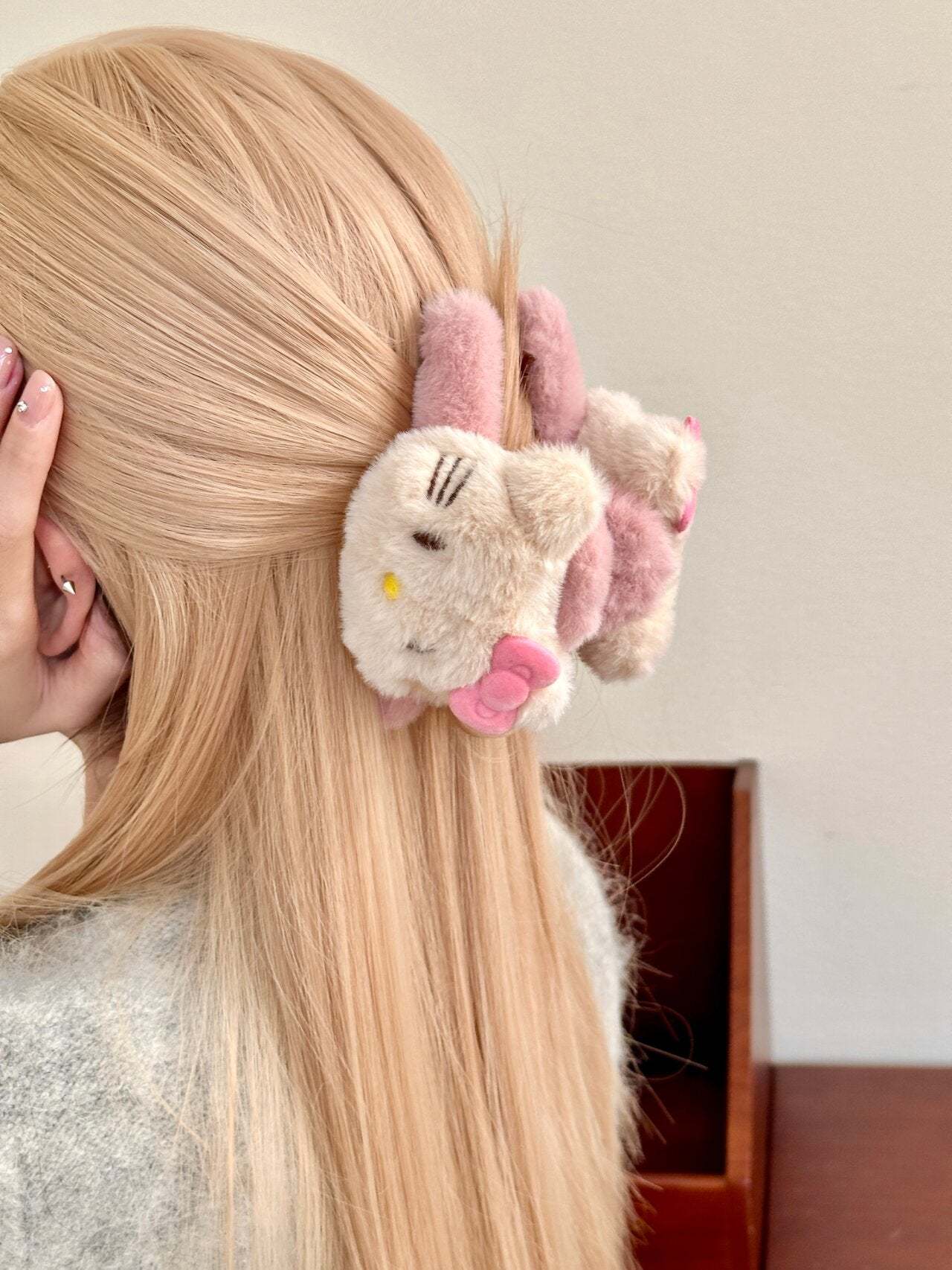 HK Plush Claw Clip for Thick Hair 2 Pcs Rectangular Cute Hair Clips for Women Large Hair Barrettes for Thin Hair Non Slip Hair Jaw Clips Strong Hold for Girls-cutelalaco