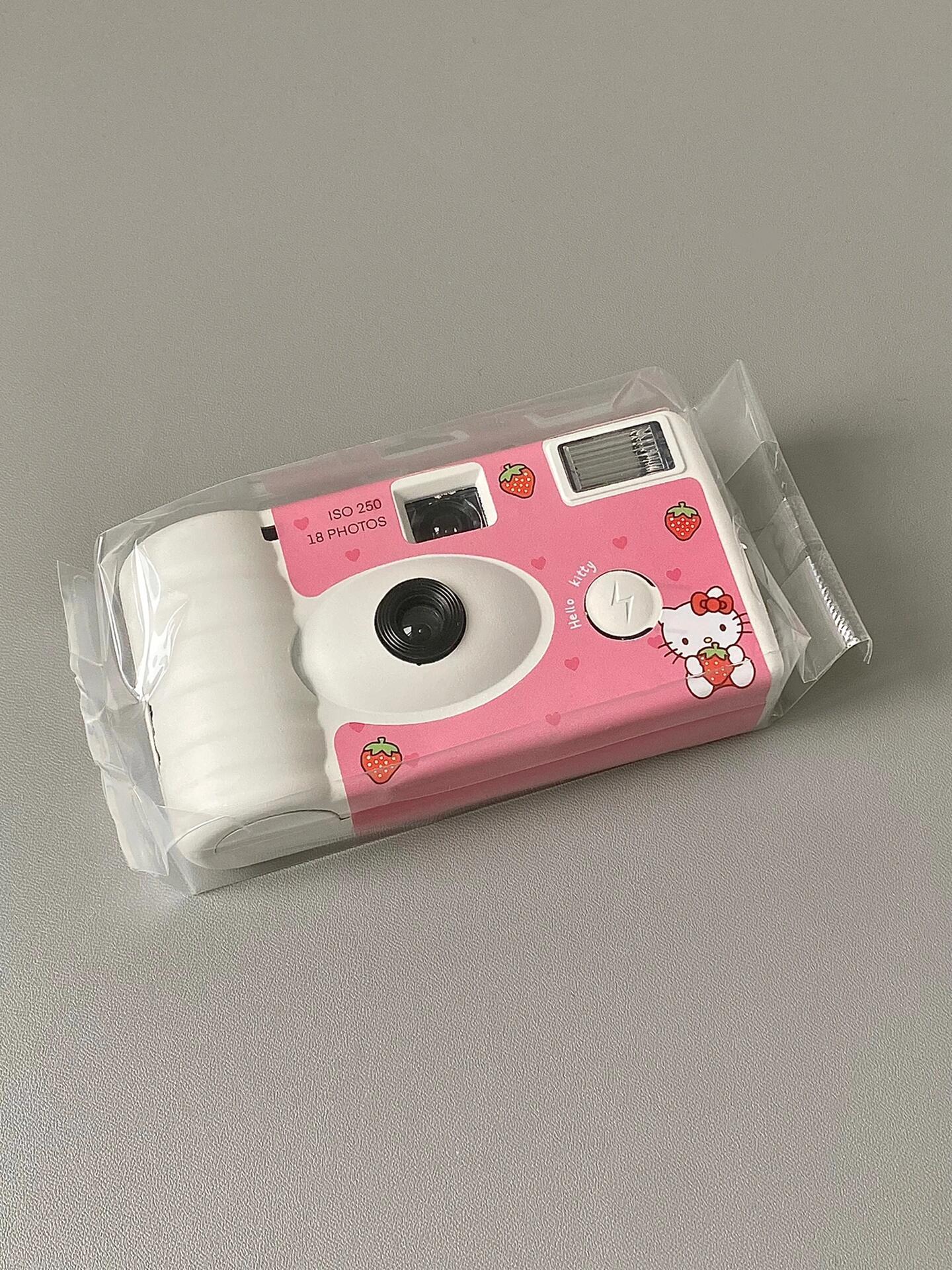 One Time Use 35mm Camera with Flash, 27 Exposures