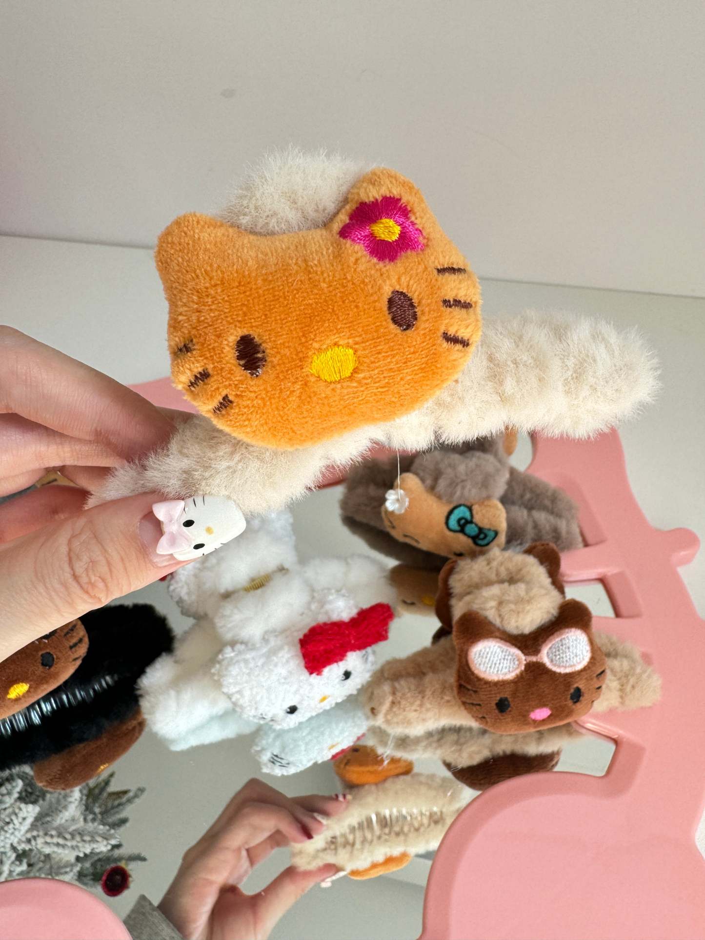 HK Plush Claw Clip  Cute Hair Clips for Women Girls(1 Pcs)-cutelalaco