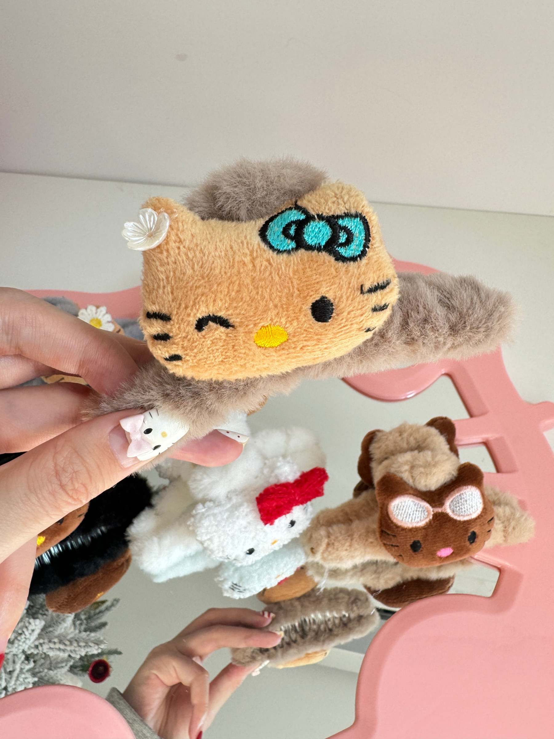 HK Plush Claw Clip  Cute Hair Clips for Women Girls(1 Pcs)-cutelalaco