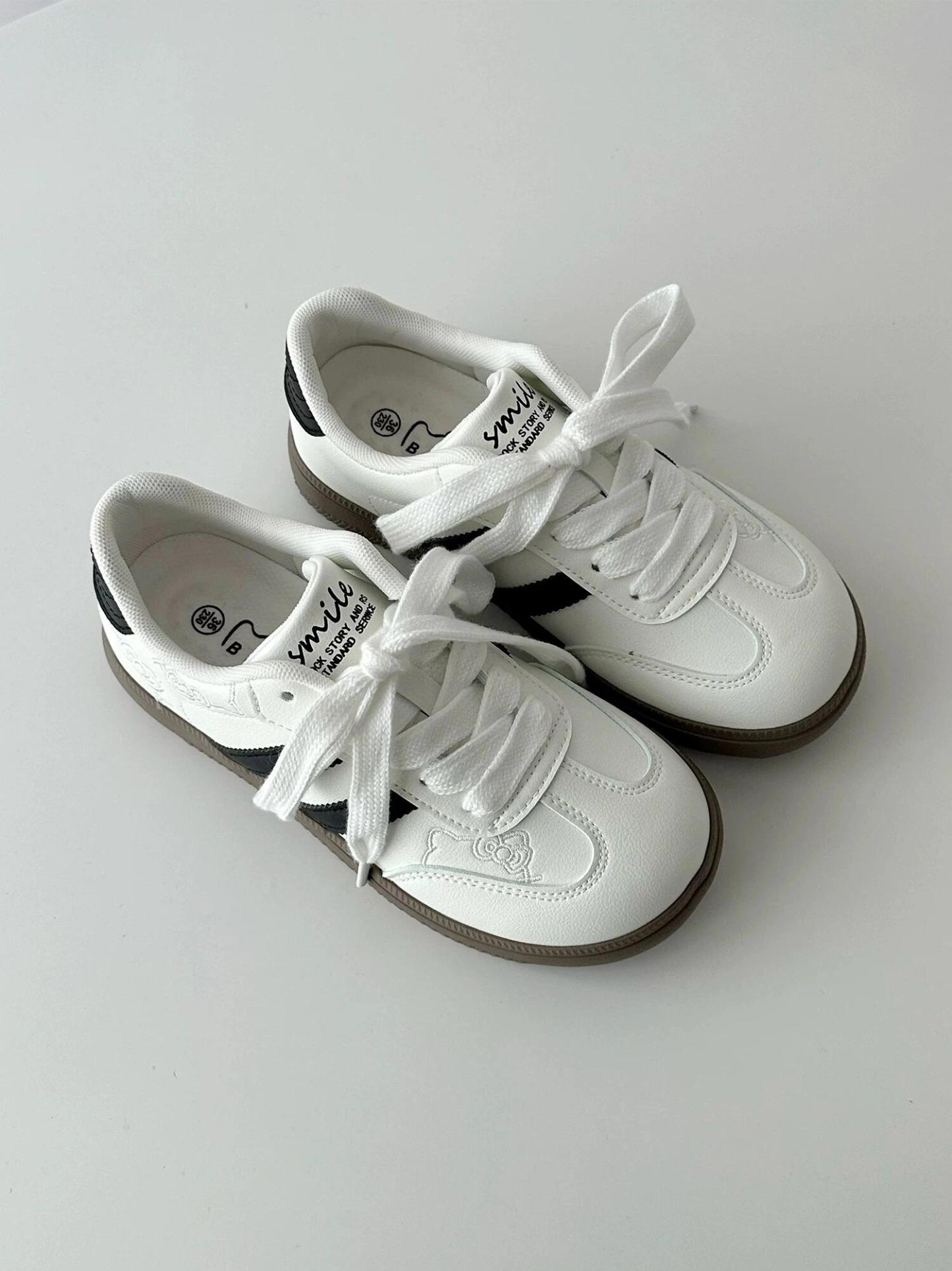 HK Embroidery Cute Sneakers Casual Fashion Comfortable Classic Shoes