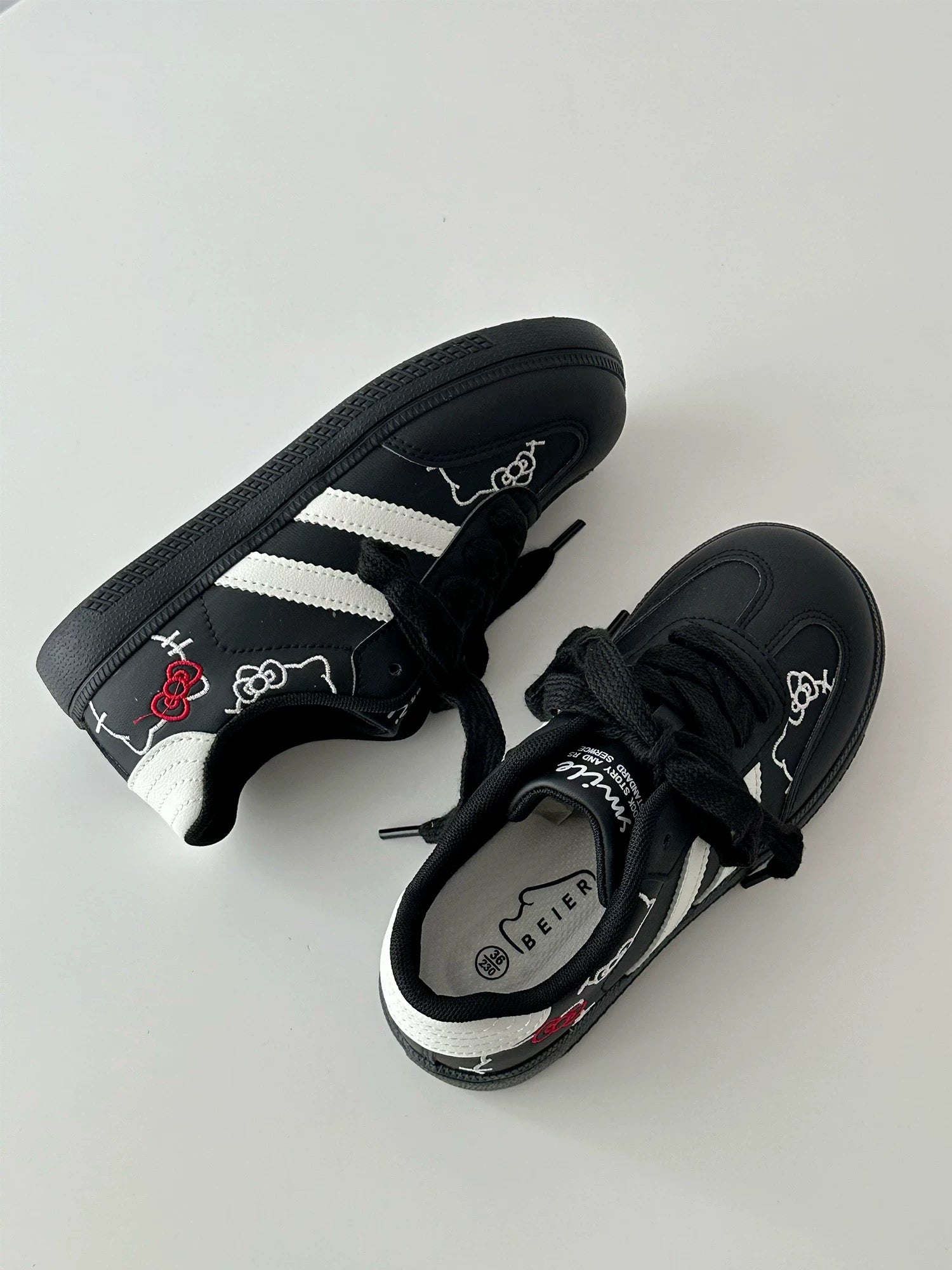HK Embroidery Cute Sneakers Casual Fashion Comfortable Classic Shoes
