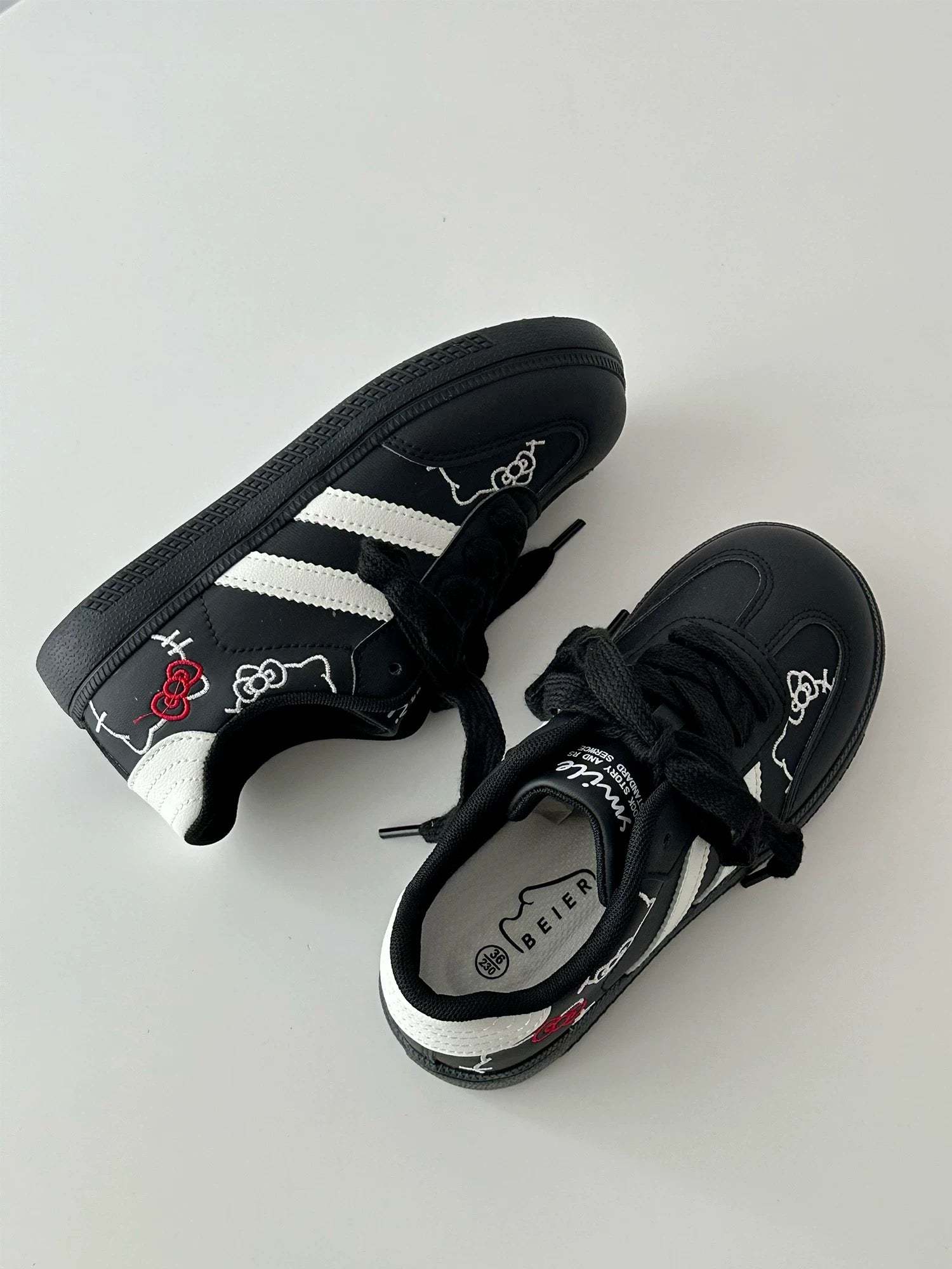 HK Embroidery Cute Sneakers Casual Fashion Comfortable Classic Shoes