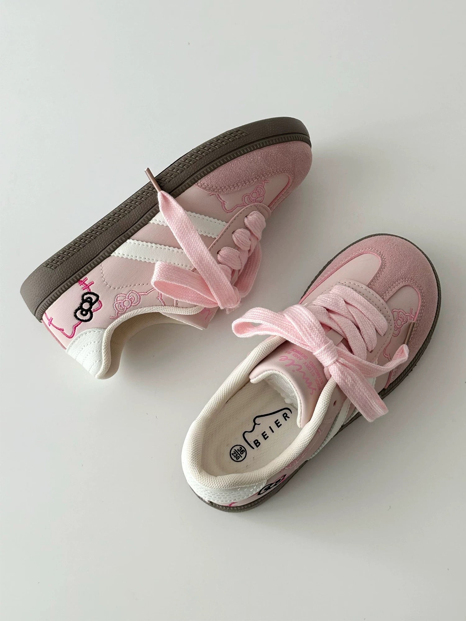 HK Embroidery Cute Sneakers Casual Fashion Comfortable Classic Shoes