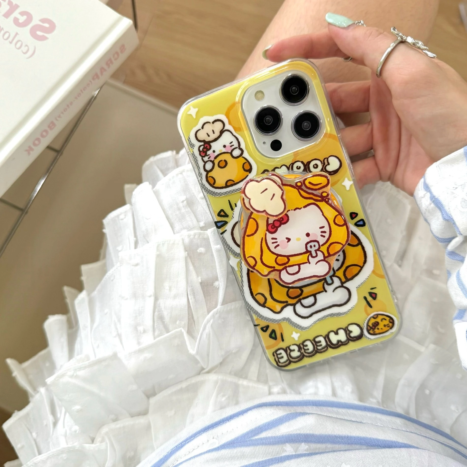HK Cute Cheese Glossy MagSafe Full-Cover Case (MagSafe Magnetic Wobble Phone Stand) 