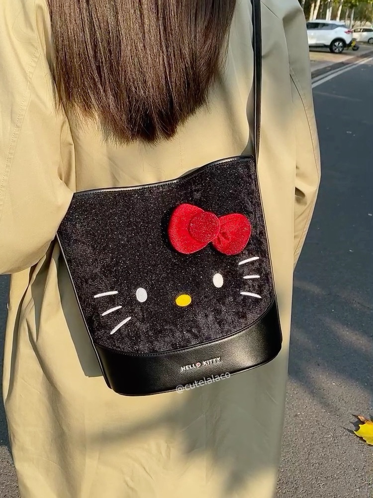 (Pre-Order) HK Big Face Cat Head Black Tote Bag