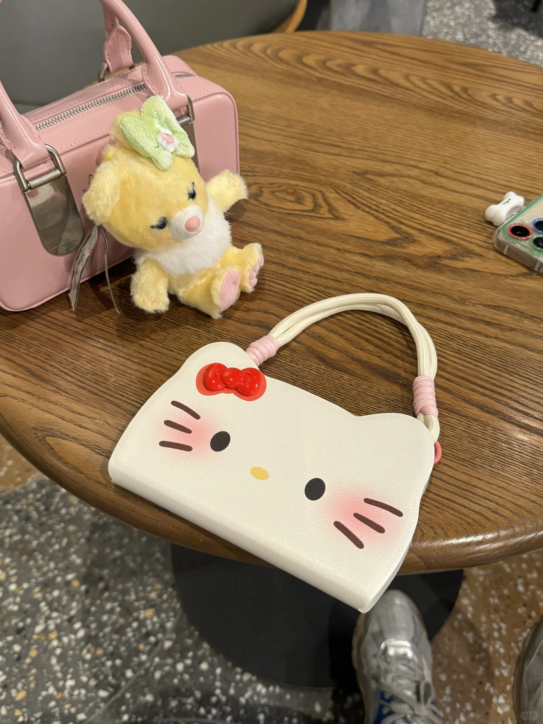 HK Flip Cover Handheld Phone Case