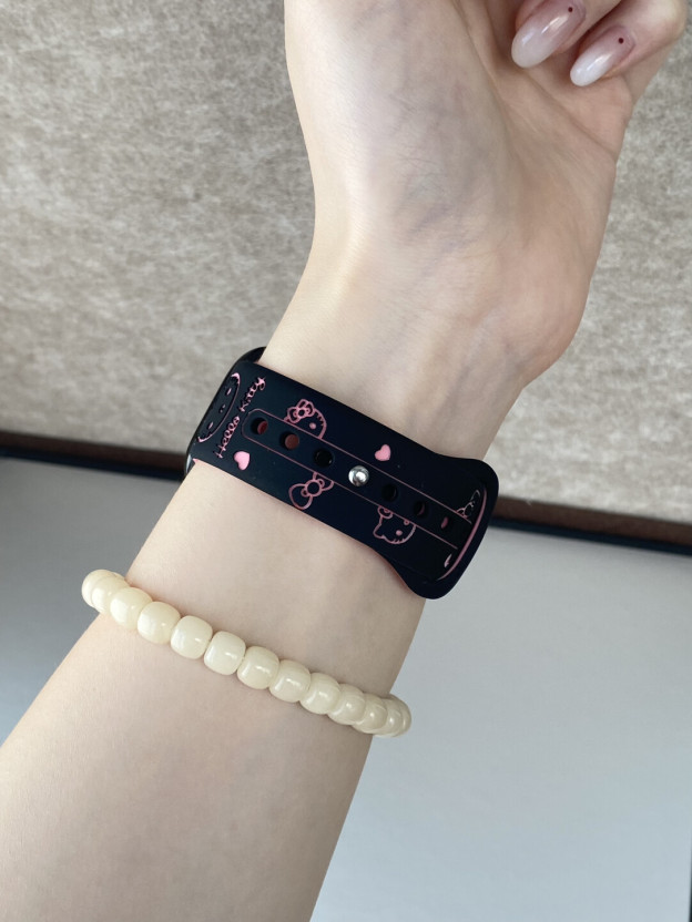 HK Silicone Engraved Watch Band, Cute Hello Kitty Carved Strap for Apple Watch SE/7/8/9/10