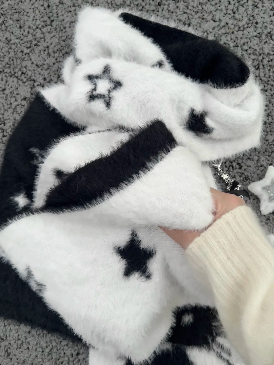 HK Starry Night Double-Sided Thick Faux Mink Fur Scarf – Soft Winter Reversible Scarf for Cozy Autumn & Winter Wear (20×165cm) 02251202