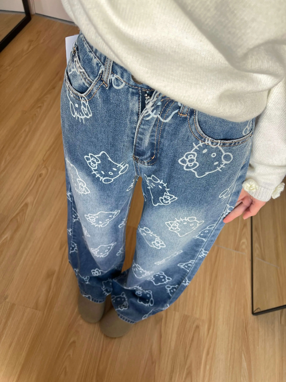 HK Print High Waist Flare Denim Pants for Women - Loose Fit Wide Leg Trousers 01250527
