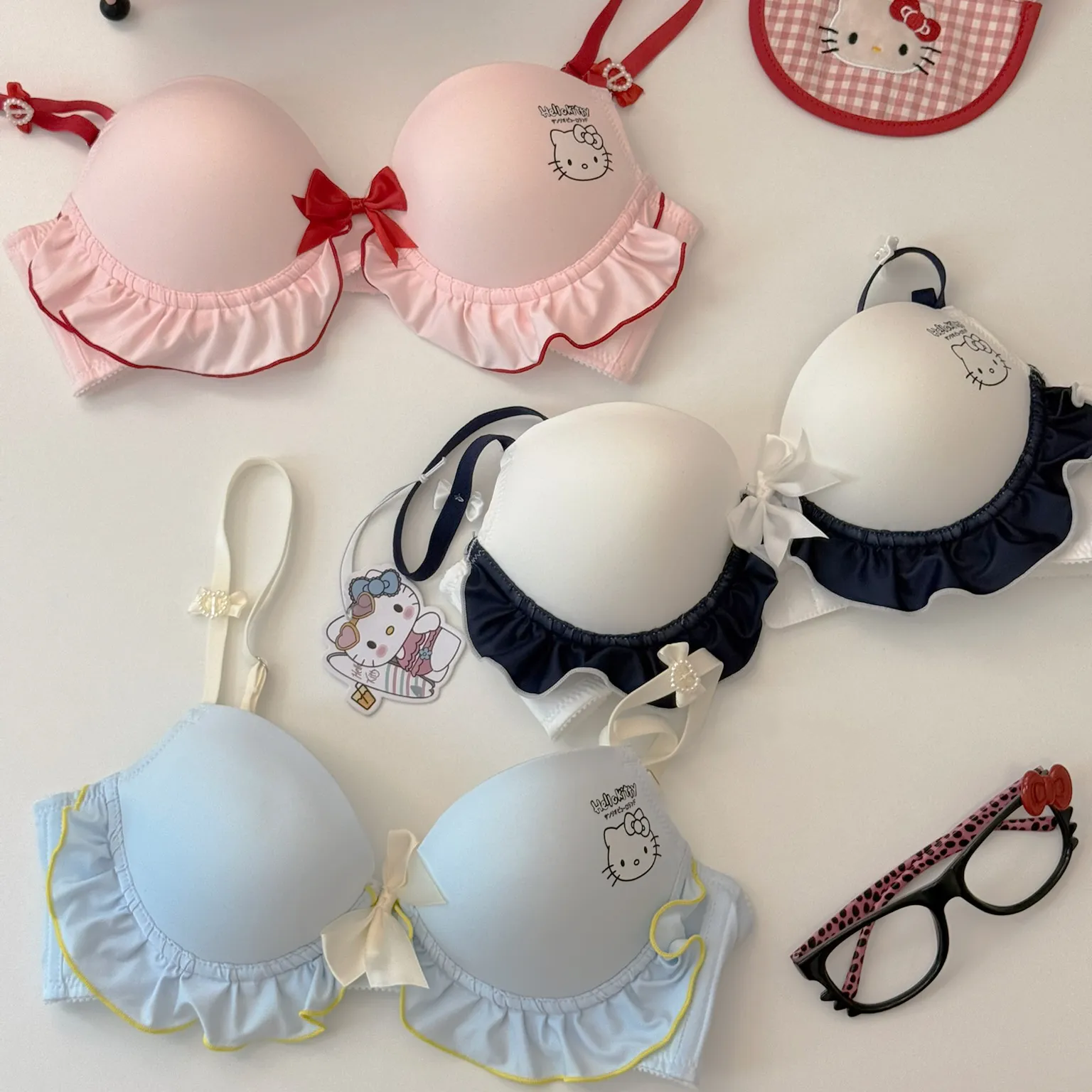 HK Cute Wireless Bra and Panty Set – Comfortable Breathable Lingerie for Girls, No-Underwire Soft Cup, M-XL Sizes