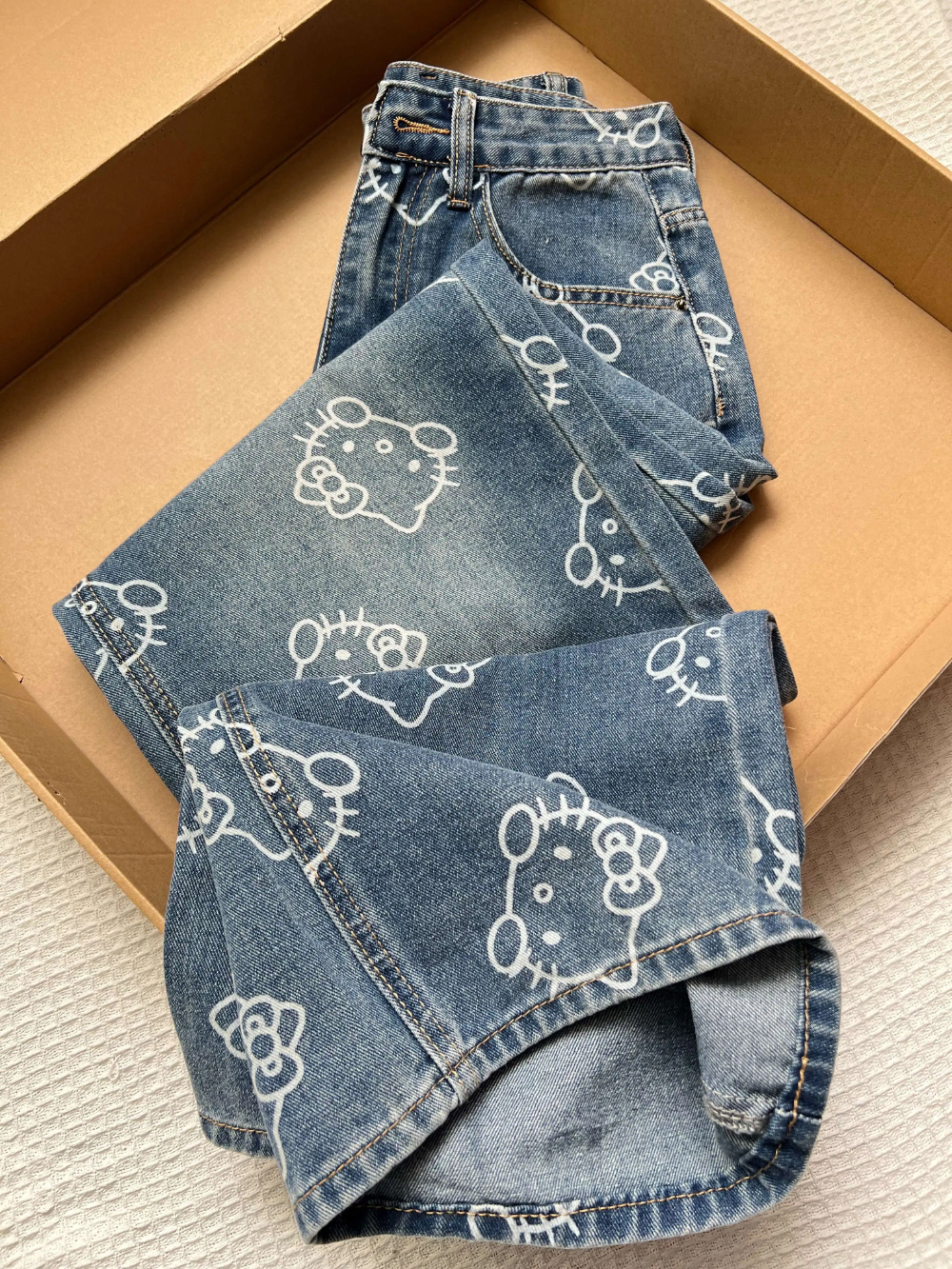 HK Print High Waist Flare Denim Pants for Women - Loose Fit Wide Leg Trousers 01250527