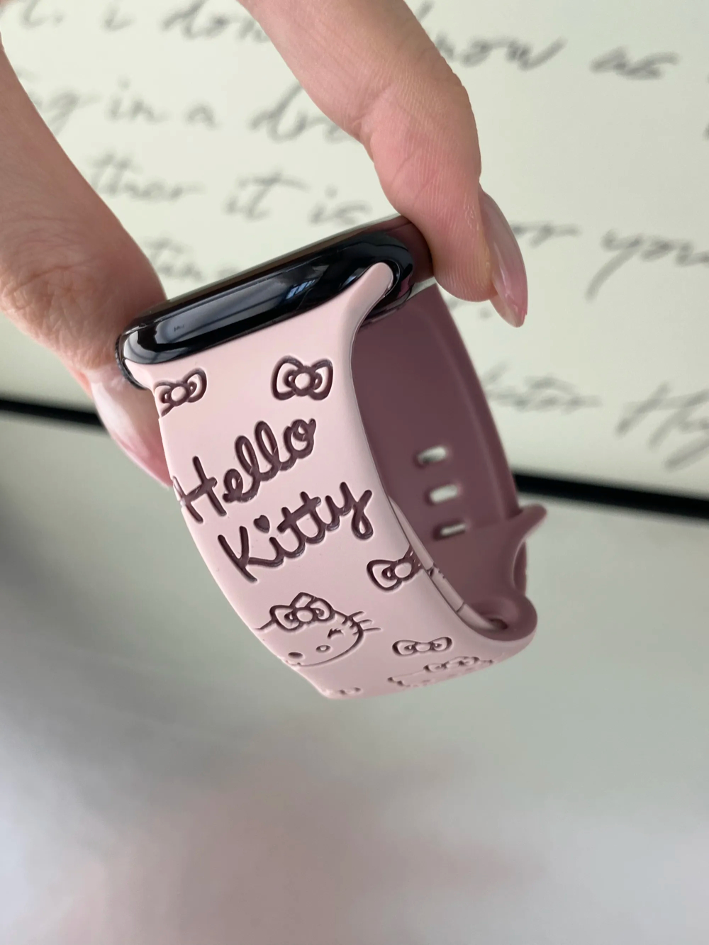 HK Engraved Silicone Watch Band – Cute Kitty Strap for Apple Watch 01250723