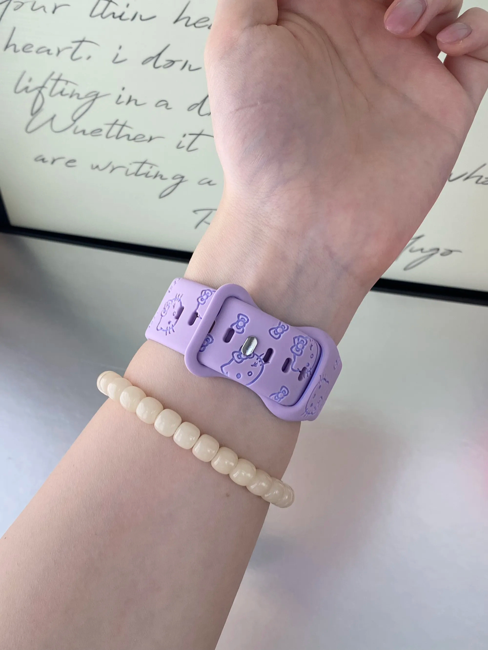 HK Engraved Silicone Watch Band – Cute Kitty Strap for Apple Watch 01250723