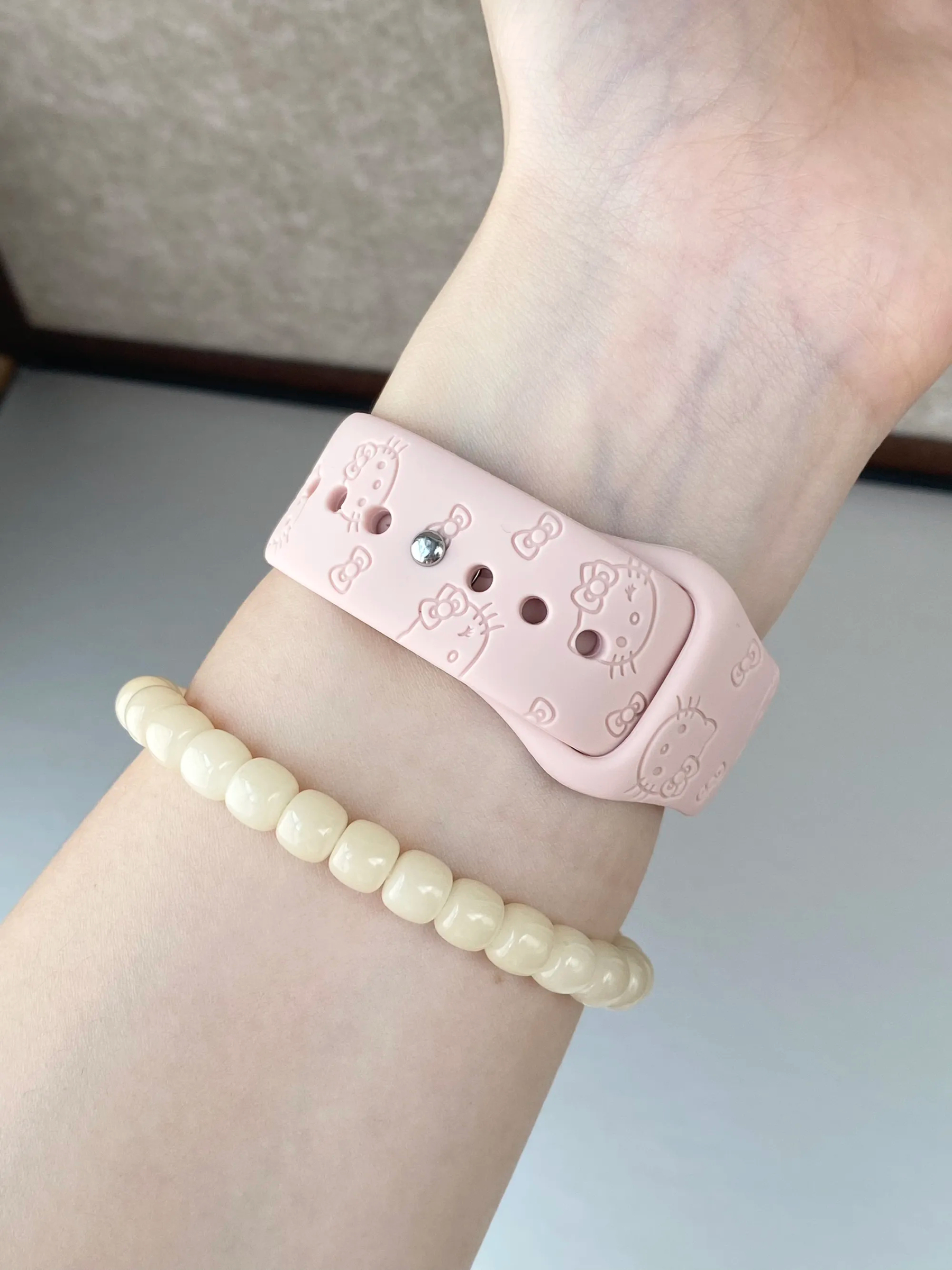 HK Silicone Watch Band for Apple Watch Series, Cute Adjustable Strap, Kawaii Replacement Wristband 01250826