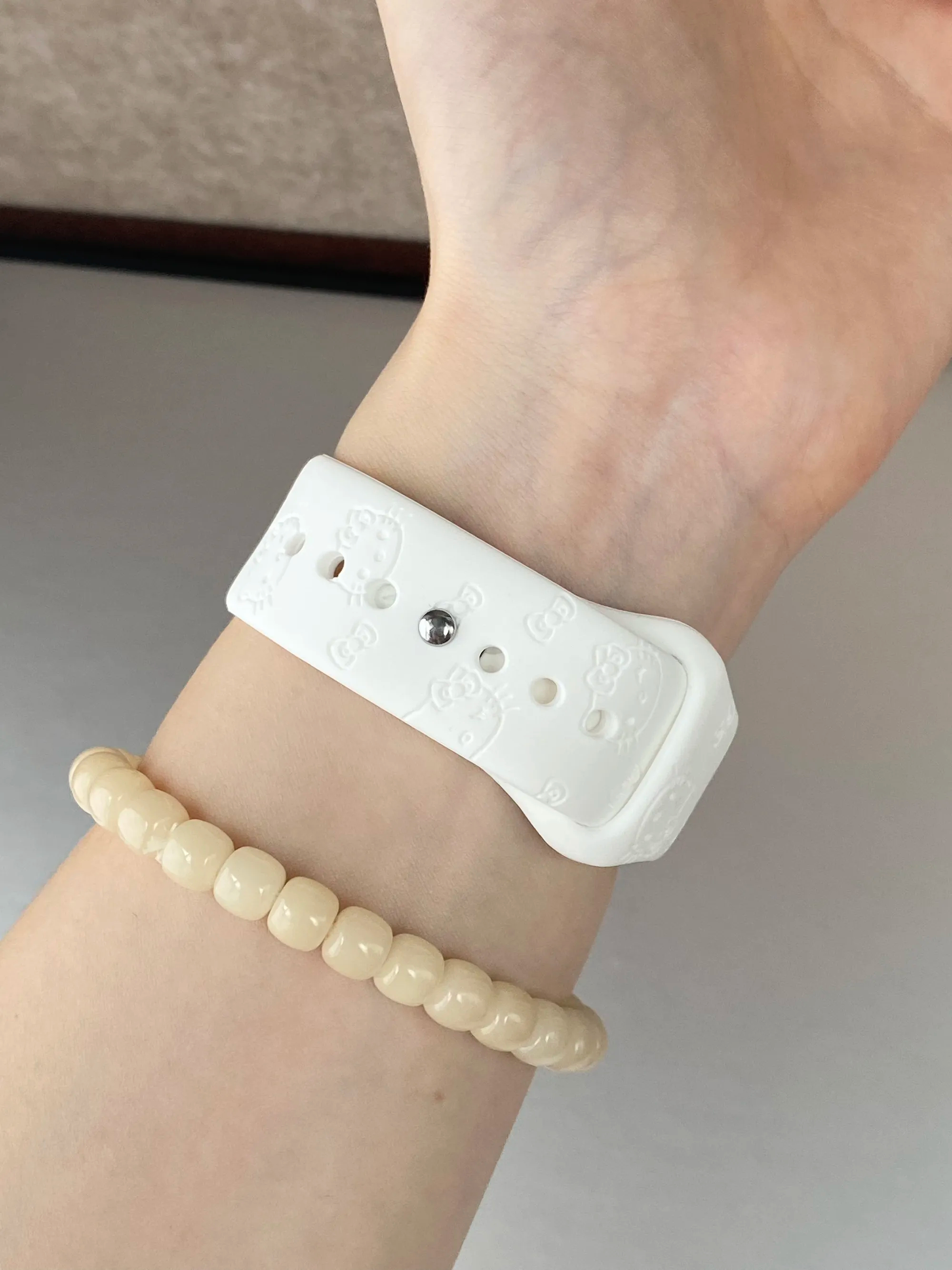 HK Silicone Watch Band for Apple Watch Series, Cute Adjustable Strap, Kawaii Replacement Wristband 01250826