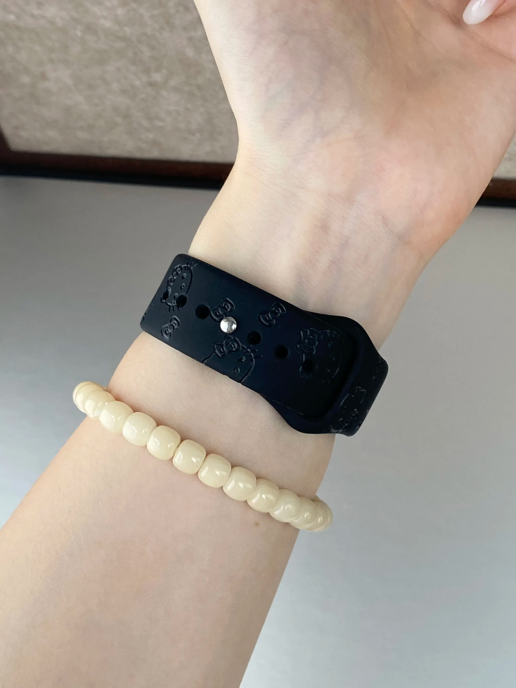 HK Silicone Watch Band for Apple Watch Series, Cute Adjustable Strap, Kawaii Replacement Wristband 01250826