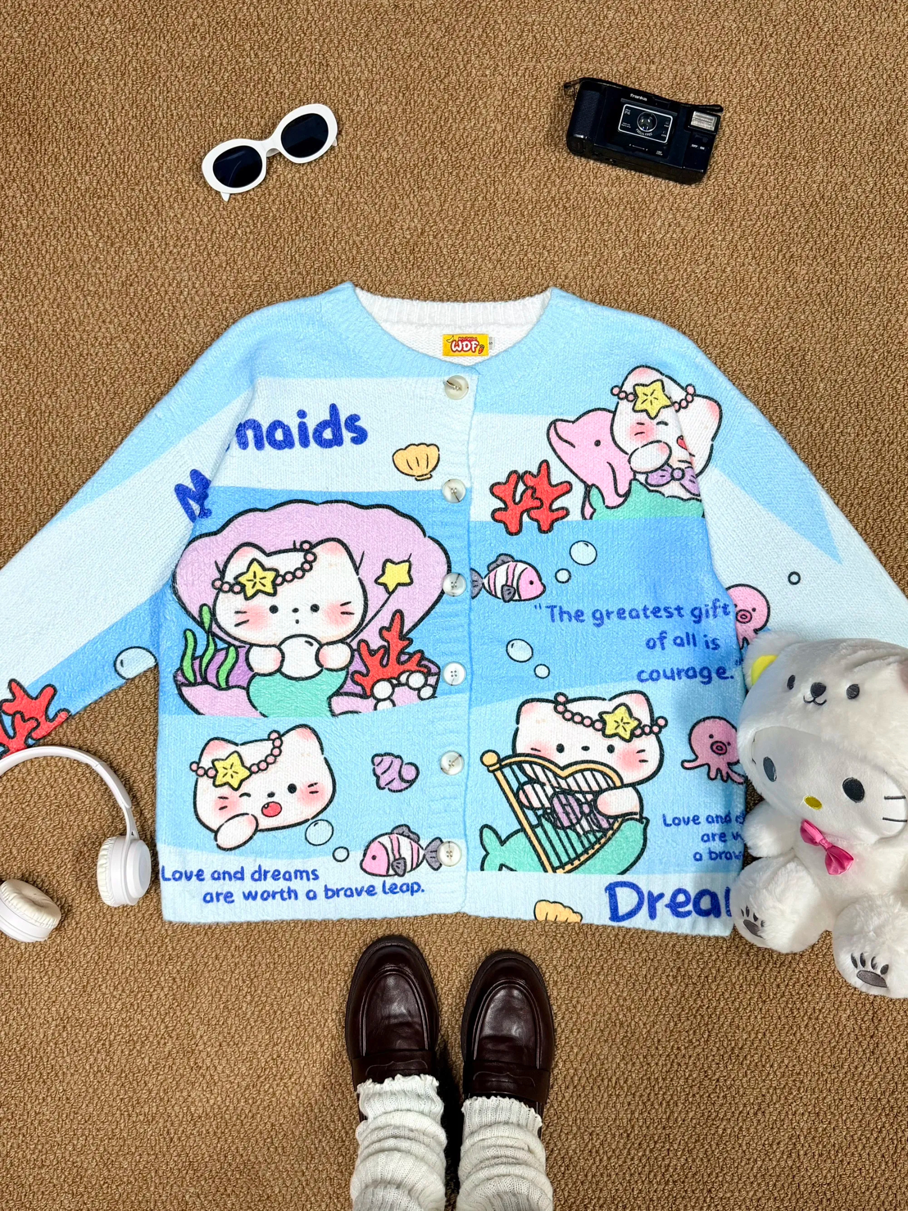 HK Soft Plush Winter Hoodie – Custom 2025 Cozy Hotdog & Burger Graphic Fuzzy Sweatshirt for Warm Winter Wear ( 01251203 )