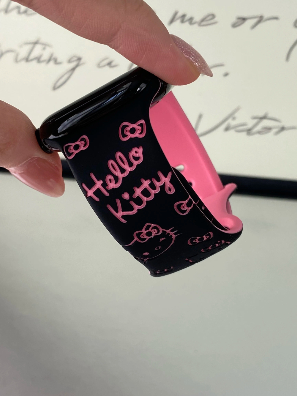 HK Engraved Silicone Watch Band – Cute Kitty Strap for Apple Watch 01250723