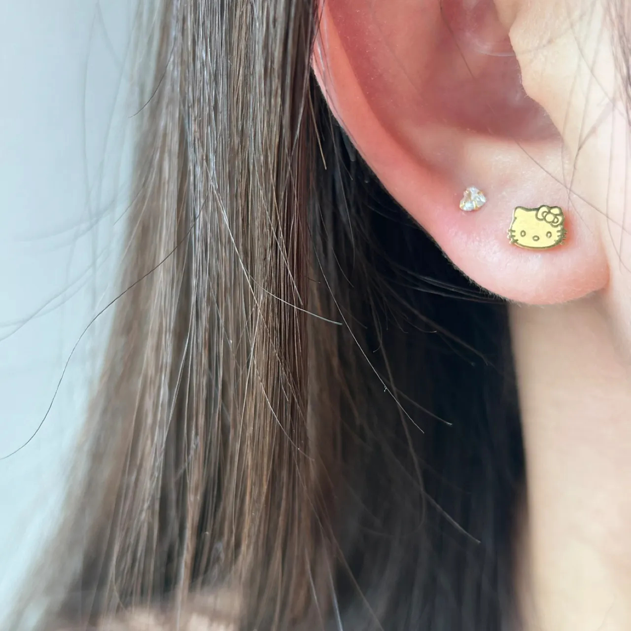 HK Cute Cat Titanium Steel Screw Earrings, Non-Fading Kitty Stud Earrings, Kawaii Accessories for Women