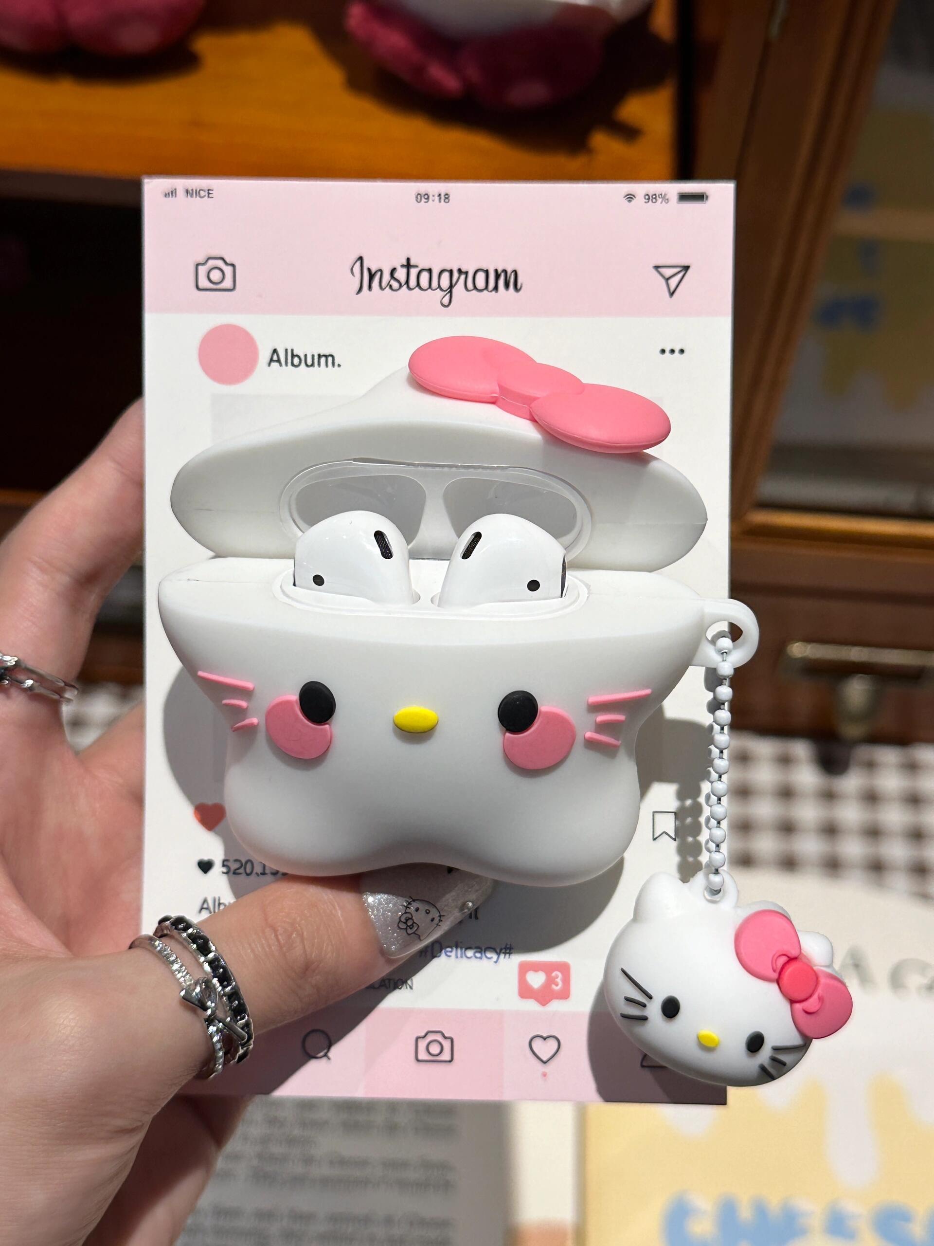 Hello Kitty Kawaii Starry AirPods Case