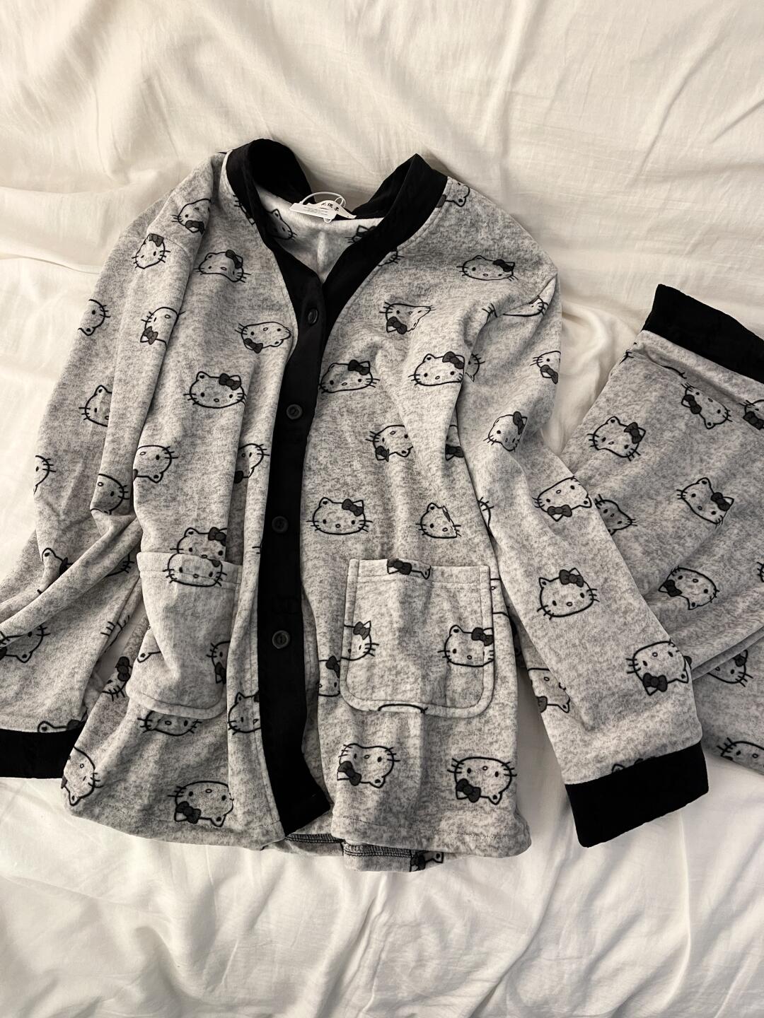 HK Warm Fleece V-Neck Pajama Set 01251121, Cute Thickened Autumn Winter Loungewear, Soft Brushed Fabric Sleepwear, Plus Size Cozy Home Set