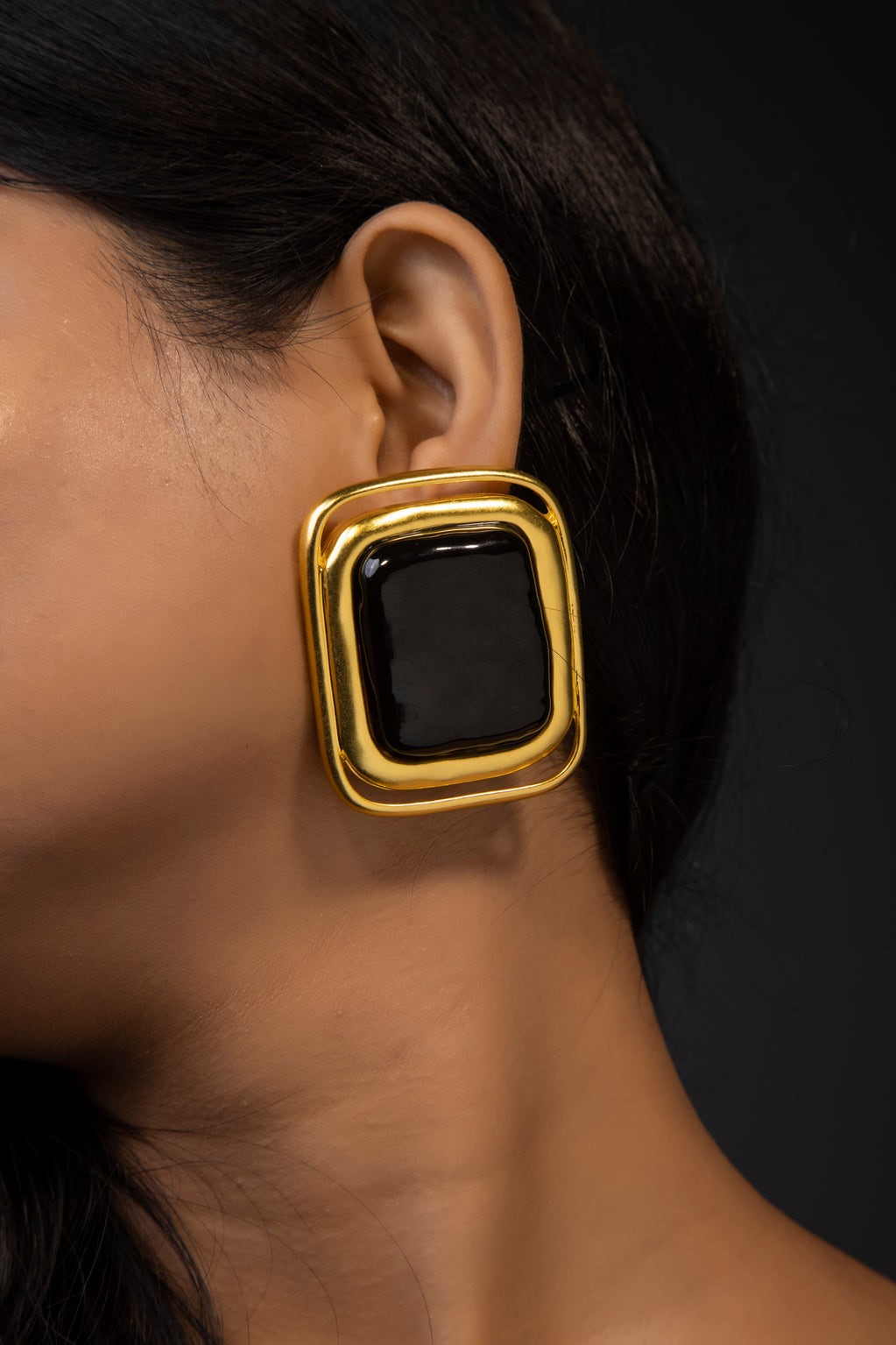 Eve Square Gold Earrings