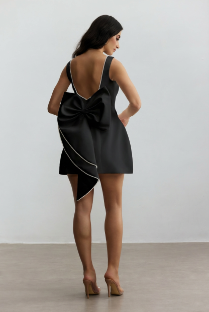 Cecila Bowknot Pearl Backless Mini Dress
